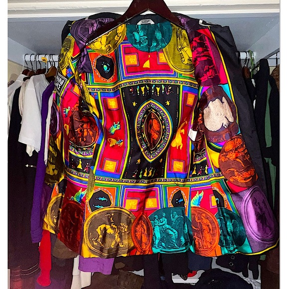 Authentic Vintage Gianni Versace Archive Silk Blend Roman Mythology Suit Set - Picture 7 of 14